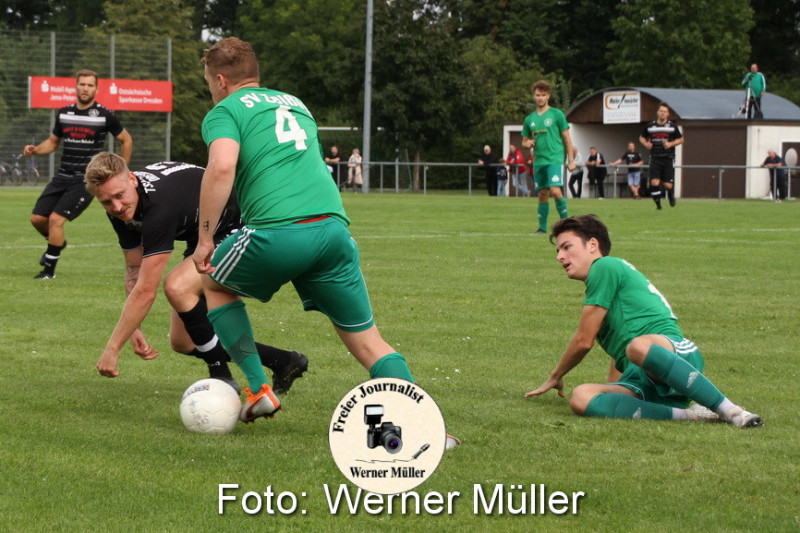 2021-08-28SV Zeiig in grn - TSV Rotation Dresden in schwarz 0:5 (0:2)Foto: Werner