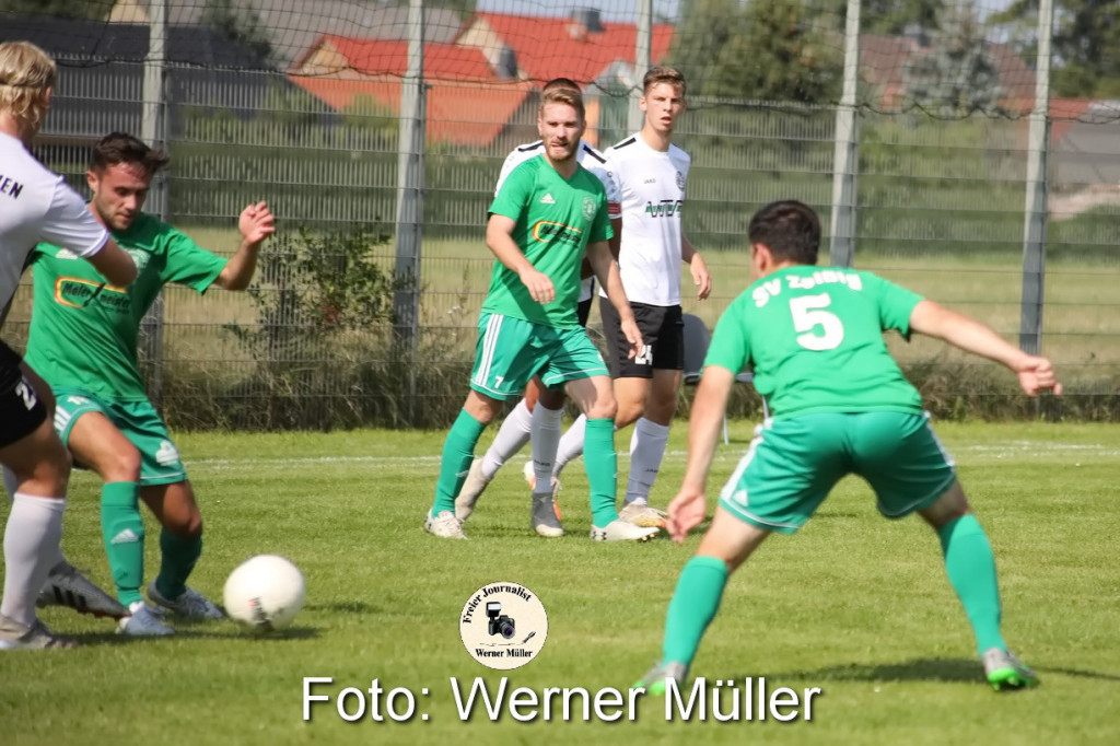 2021-09-04SV Zeiig in grn - VFC Plauen in wei 0:3 Roto: Werner Mller