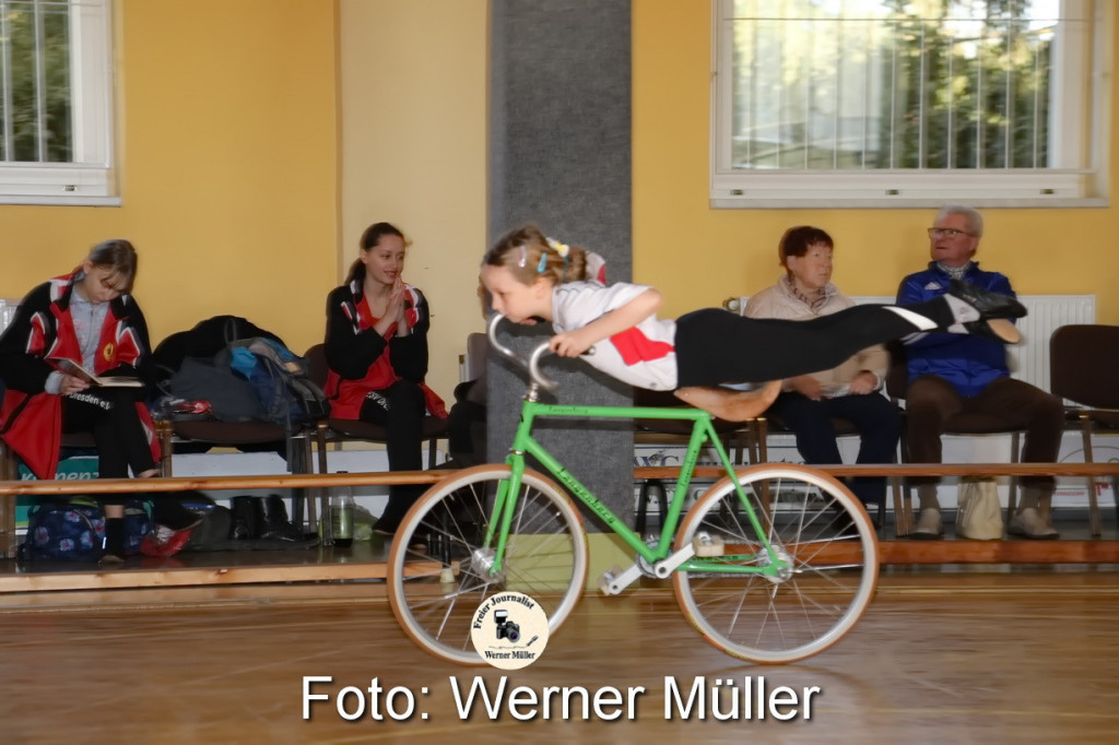 2022-3-05-WM-016d320496150b5dd0a.jpg