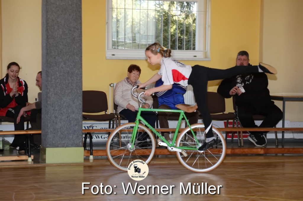 2022-3-05-WM-0238a5210f3c6e3865f.jpg