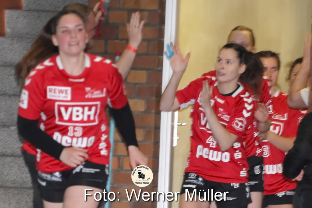 2022-03-19SC Hoyerswerda in rot - HV Chemnitz II in schwarz 28:24 (13:11)Foto: Werner Mller