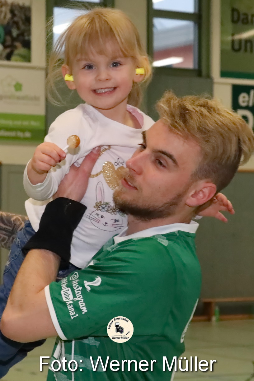 2021-04-02-WM-584ffeba8767c143a77.jpg