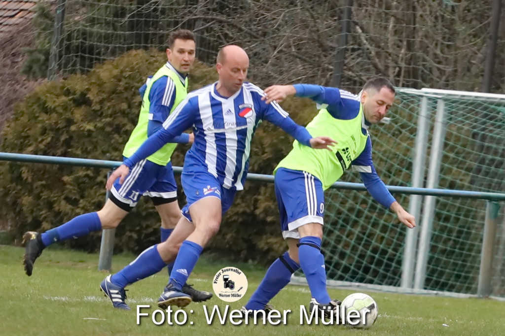 2022-04-08Altliga DJK Wittichenau mit Laibchen - DJK Sokol Ralbitz in balu wei2:1 (0:0)Foto: Werner 