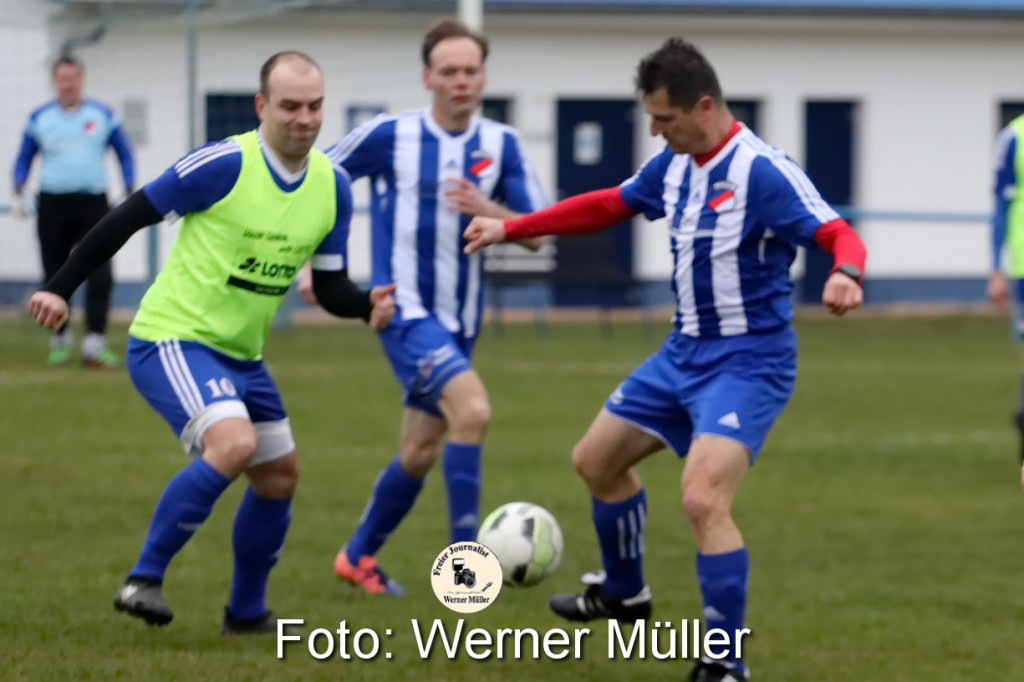 2022-04-08Altliga DJK Wittichenau mit Laibchen - DJK Sokol Ralbitz in balu wei2:1 (0:0)Foto: Werner 