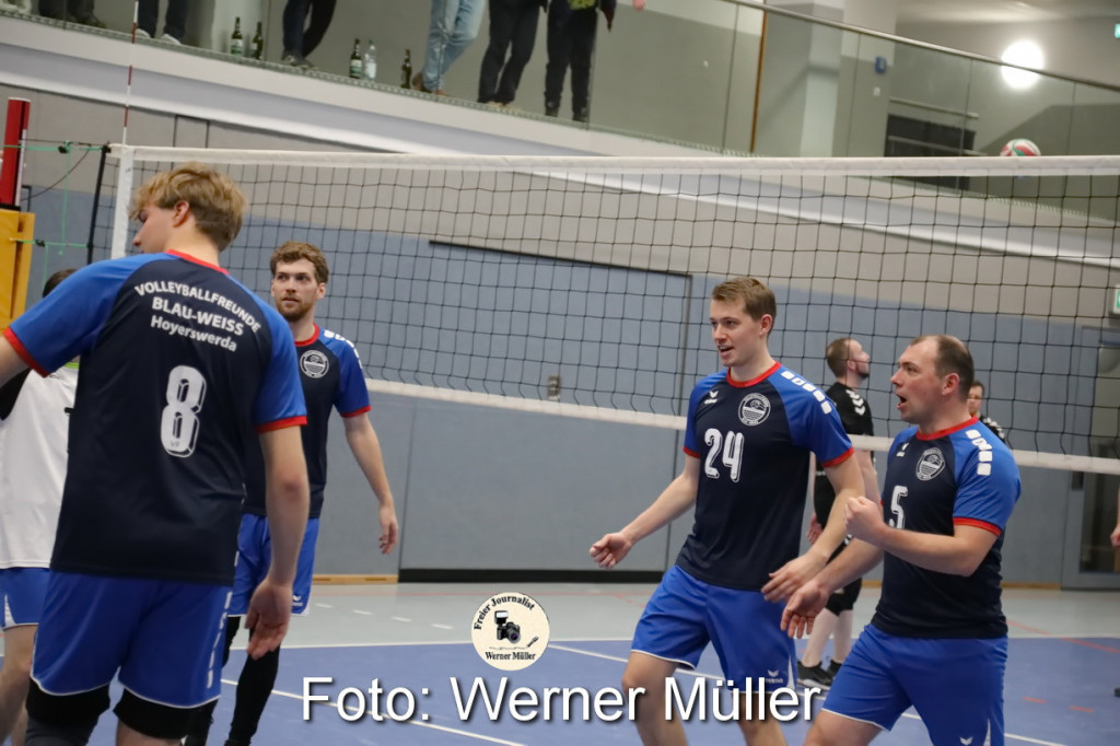 2022-04-08-WM-40299137befe79cbb08.jpg