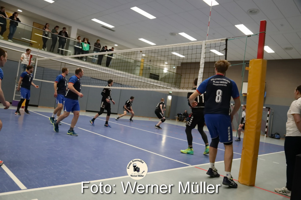 2022-04-08-WM-448b8fd09eceac136fc.jpg