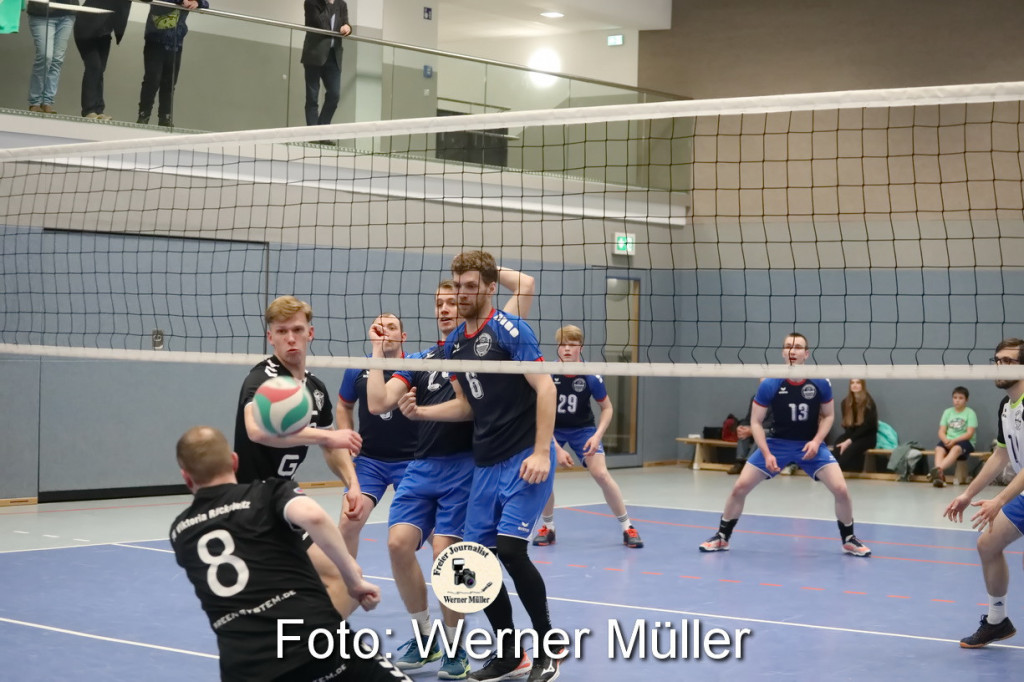 2022-04-08-WM-5859fc44a875daceb95.jpg