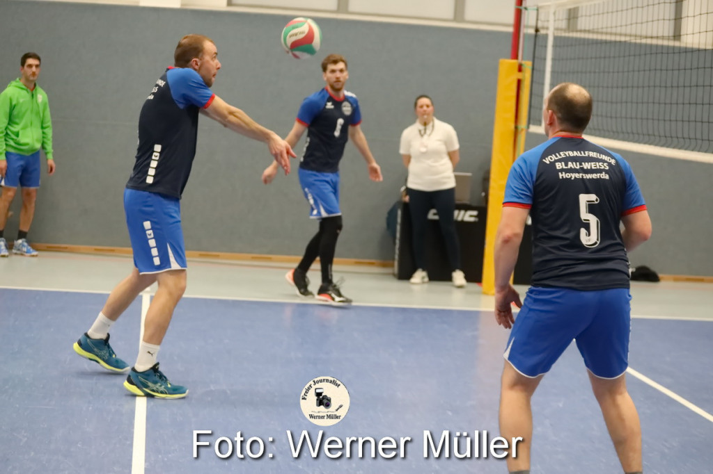 2022-04-08-WM-619e73671a78793f513.jpg