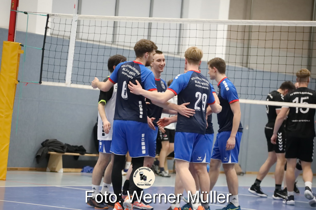 2022-04-08-WM-671c036baba75a70b28.jpg