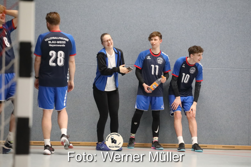 2022-04-08-WM-6809db66eb6176a3e16.jpg