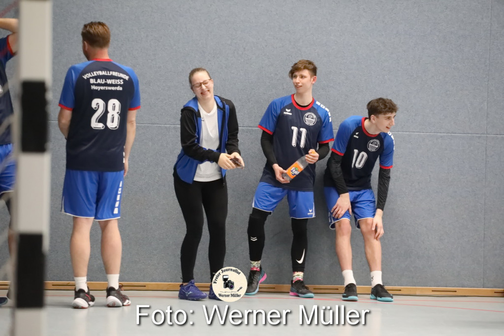 2022-04-08-WM-68176d92c0f8f4f13c1.jpg