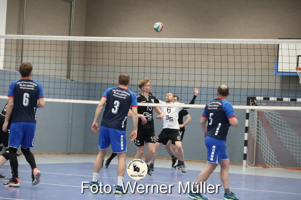 2022-04-08-WM-6824033483ea8fa36e8.jpg