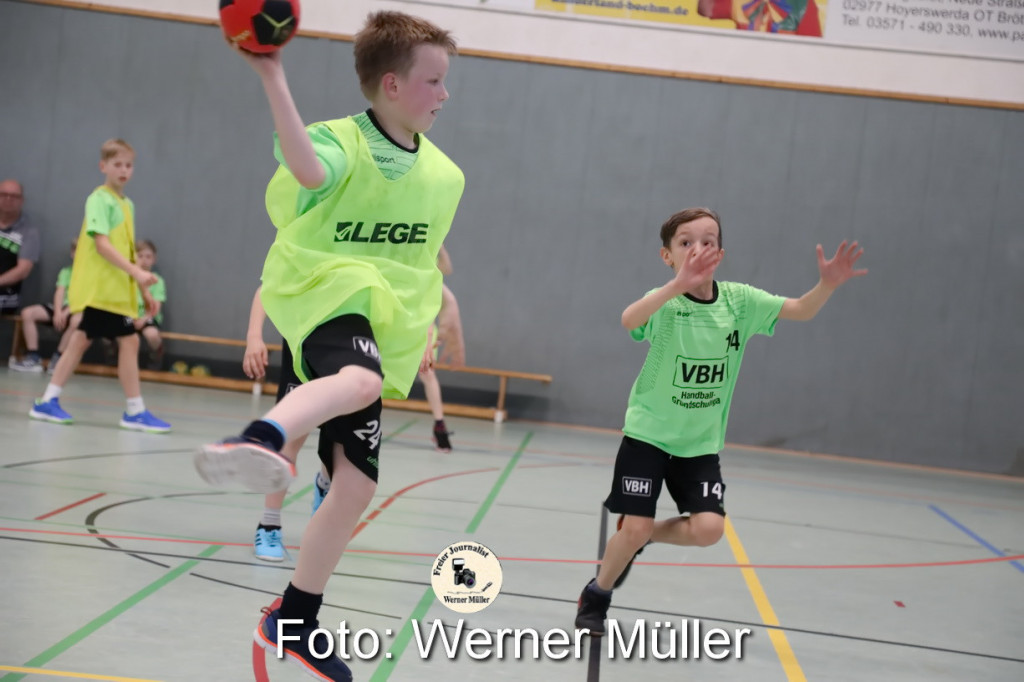 2022-04-09-WM-464ef067a2a78efac54.jpg