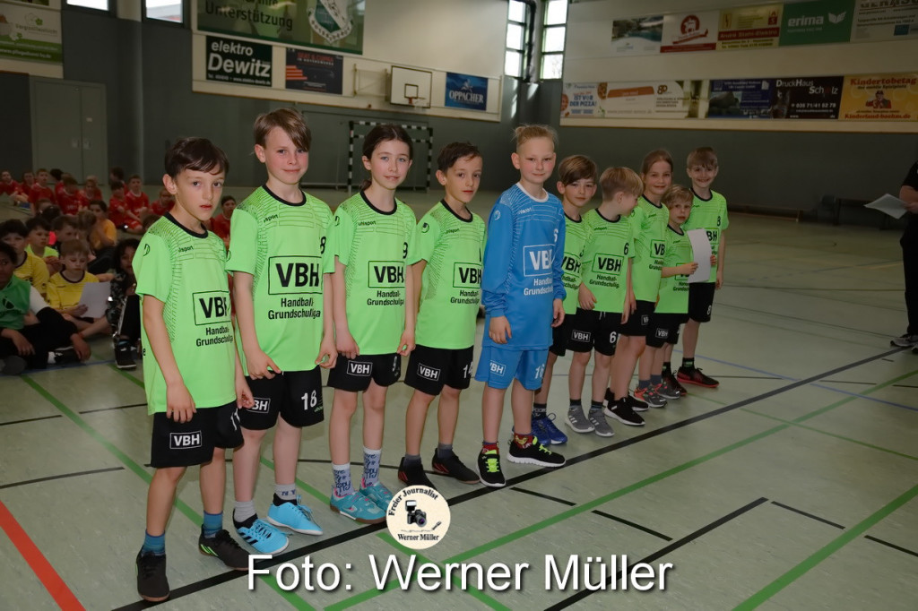 2022-04-09-WM-591e6bff567430185de.jpg