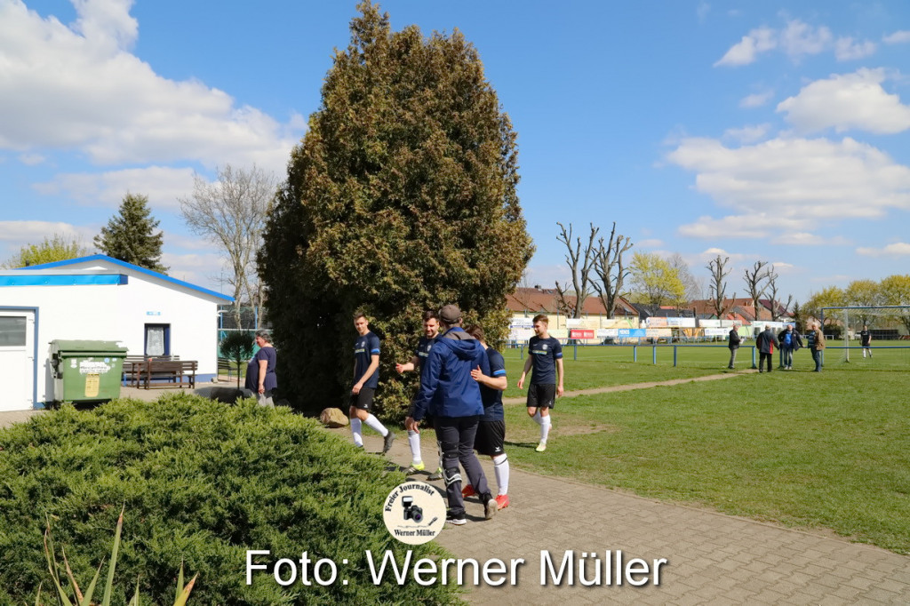 2021-04-23-WM-001d5f7ff61ce4552aa.jpg