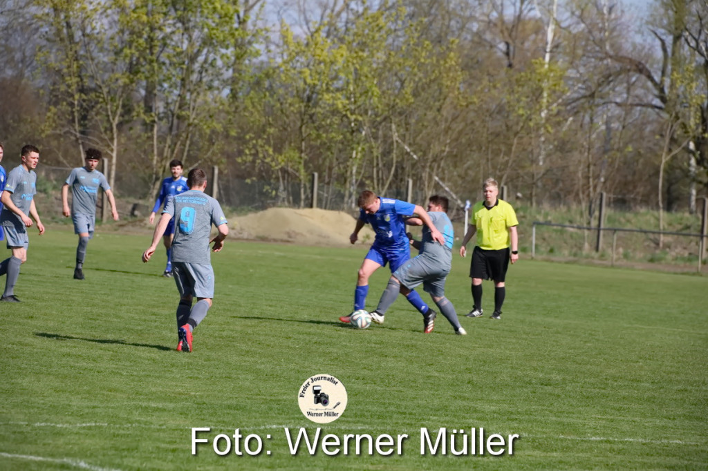 2021-04-23-WM-23094a1e1f8da538f3d.jpg