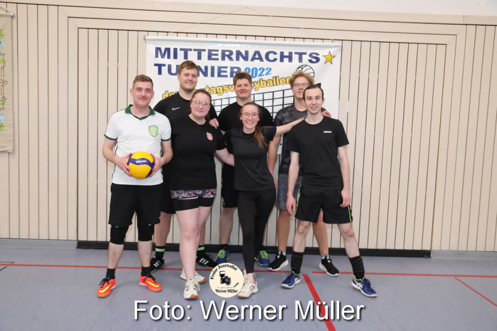 2022-04-24-WM-00479ec82c7d1587149d.jpg