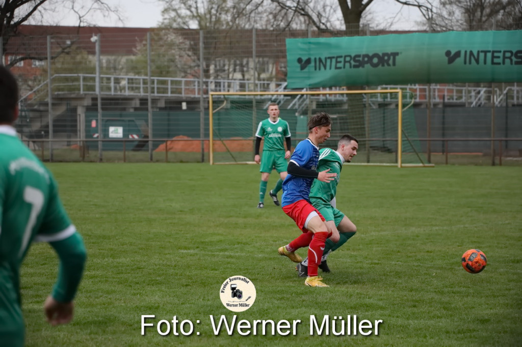 2022-04-24-WM-186a19ea4fc9709f3d4.jpg