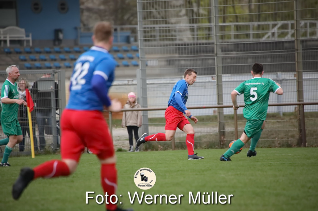 2022-04-24-WM-20281af7c046a6ba377.jpg
