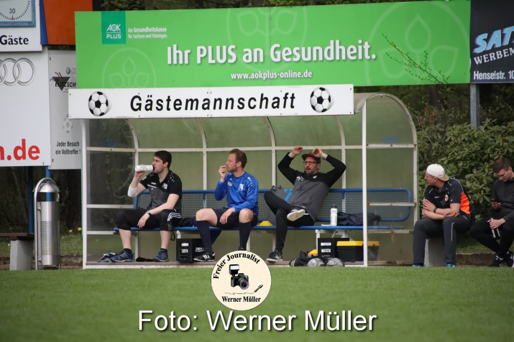 2022-04-30-M-216aedced0aef335e0f.jpg