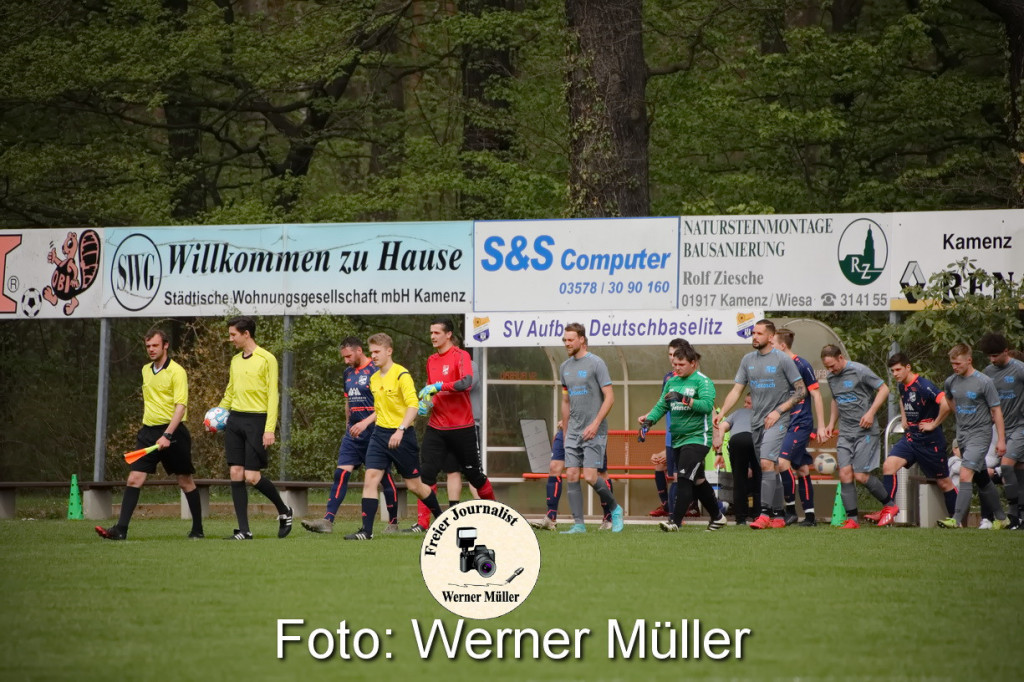 2022-04-30-M-244e7b6e9e4cbcfe563.jpg
