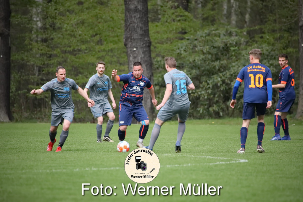 2022-04-30-M-430779ef05f0eb66b66.jpg