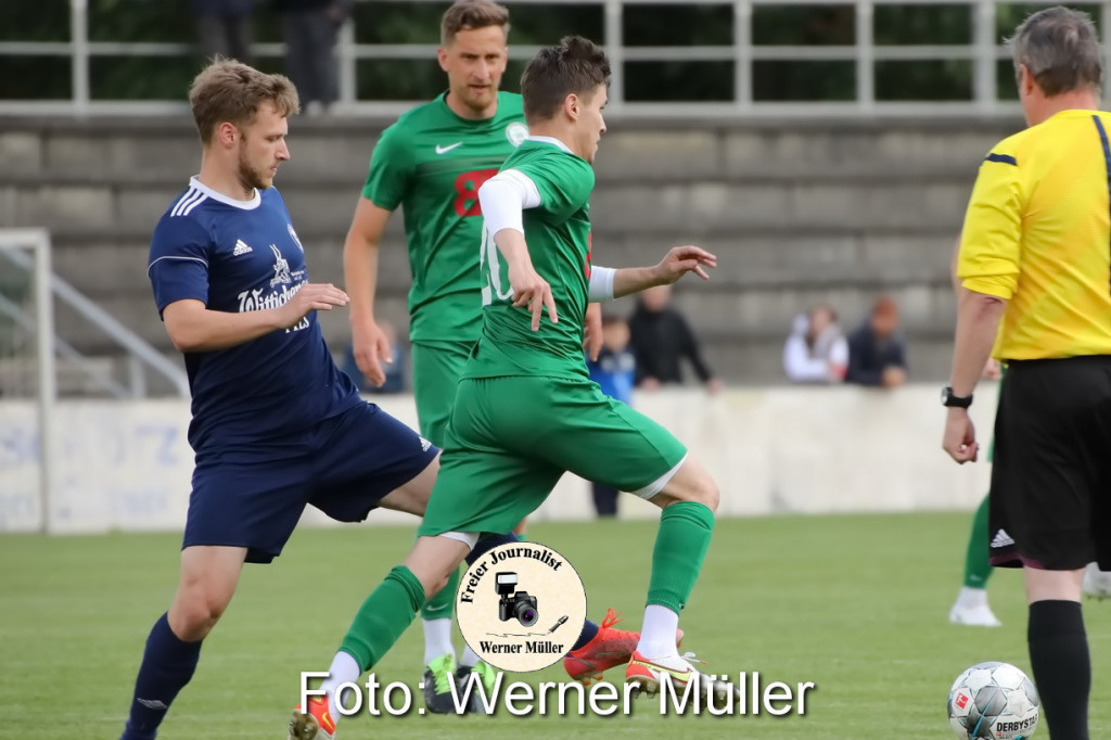 2022-05-28Hoyerswerdaer FC in grnDJK Blau Wei Wittichenau in blau 7:0 (3:0) Foto Werner Mller