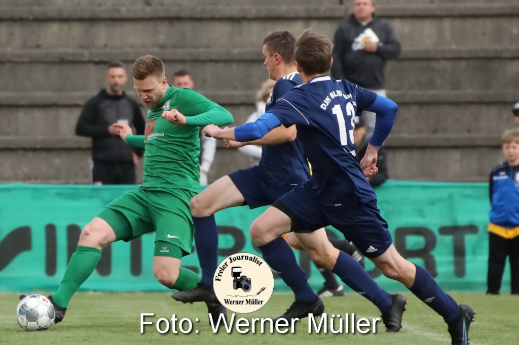 2022-05-28Hoyerswerdaer FC in grnDJK Blau Wei Wittichenau in blau 7:0 (3:0) Foto Werner Mller
