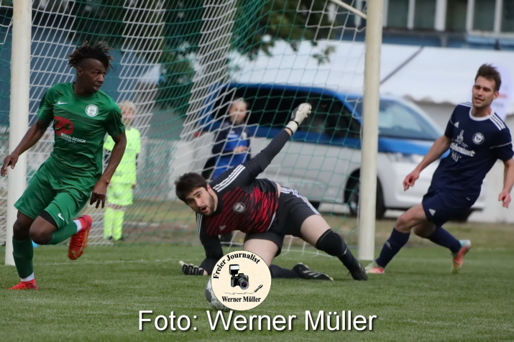 2022-05-28Hoyerswerdaer FC in grnDJK Blau Wei Wittichenau in blau 7:0 (3:0) Foto Werner Mller