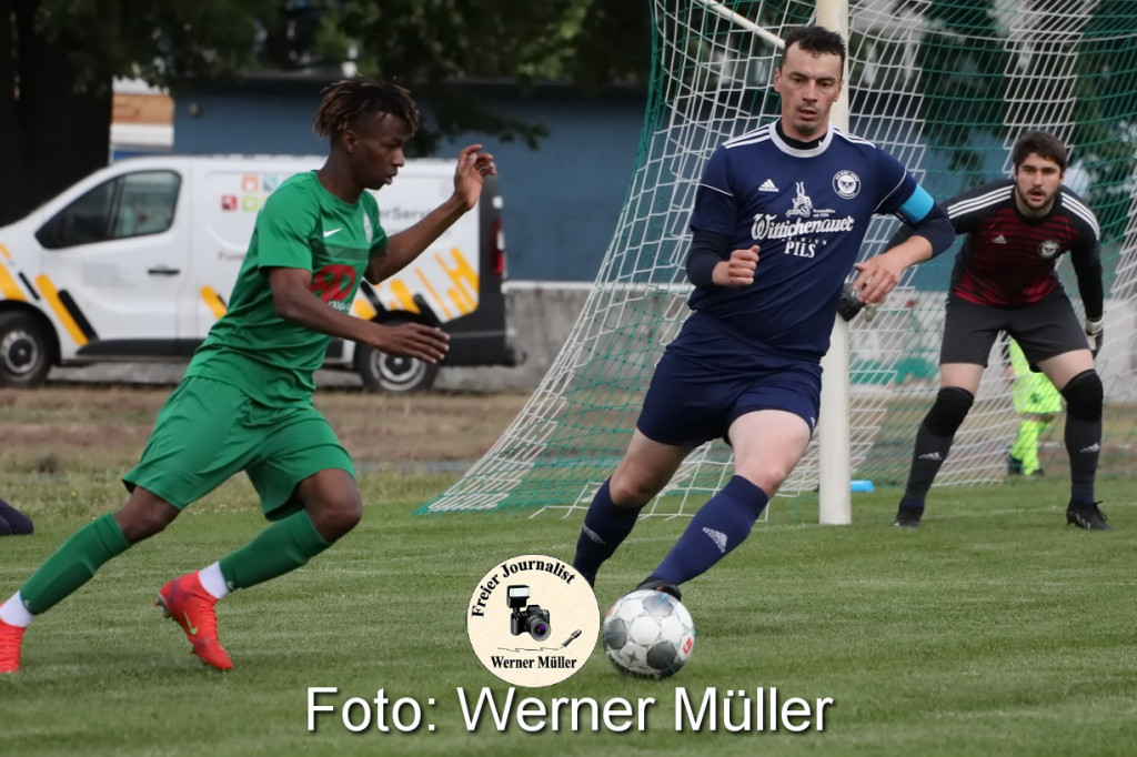 2022-05-28Hoyerswerdaer FC in grnDJK Blau Wei Wittichenau in blau 7:0 (3:0) Foto Werner Mller