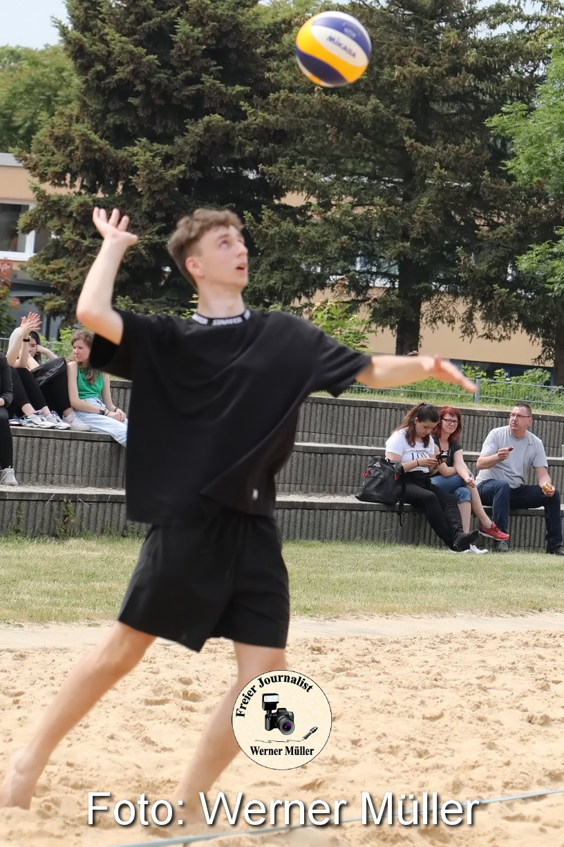 2022-06-04-WM-1412333e1ee52bb6e56.jpg
