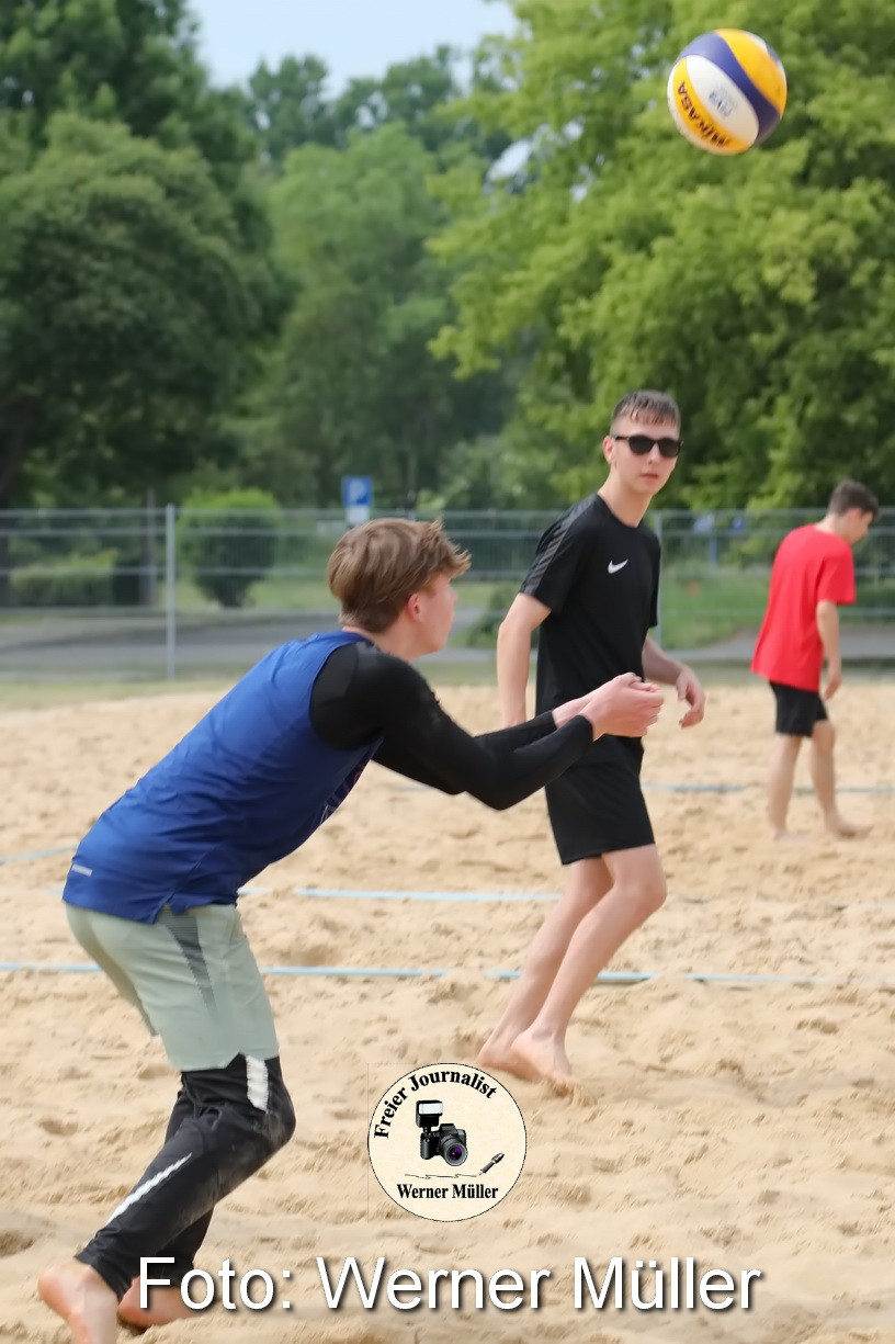 2022-06-04-WM-172ee1afc703cd44f1a.jpg