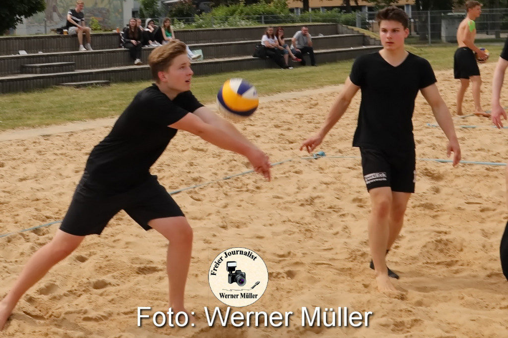 2022-06-04Beachvolleballturnier auf der Beachanlage der LebensRumein der Strae des Friedens in Hoyer