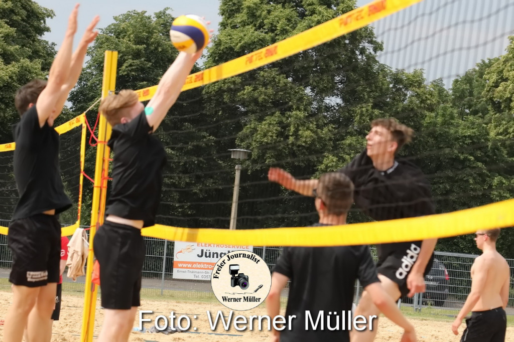 2022-06-04Beachvolleballturnier auf der Beachanlage der LebensRumein der Strae des Friedens in Hoyer