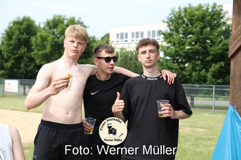 2022-06-04-WM-3950c232d5bf315308d.jpg
