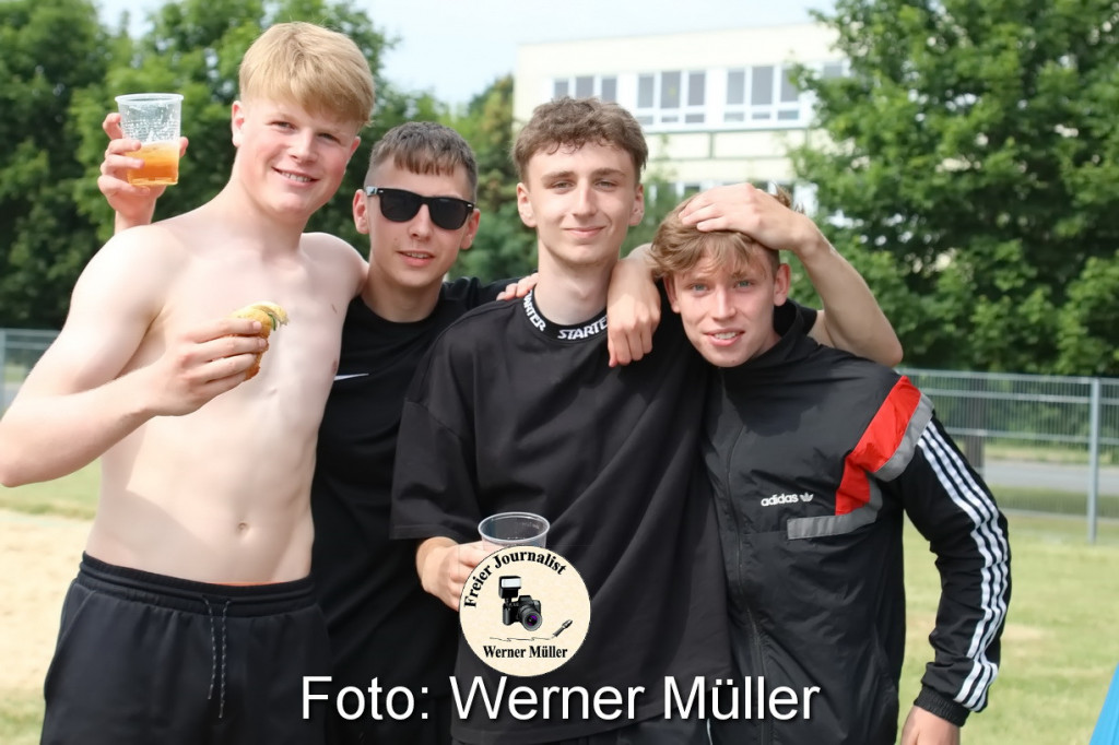 2022-06-04Beachvolleballturnier auf der Beachanlage der LebensRumein der Strae des Friedens in Hoyer