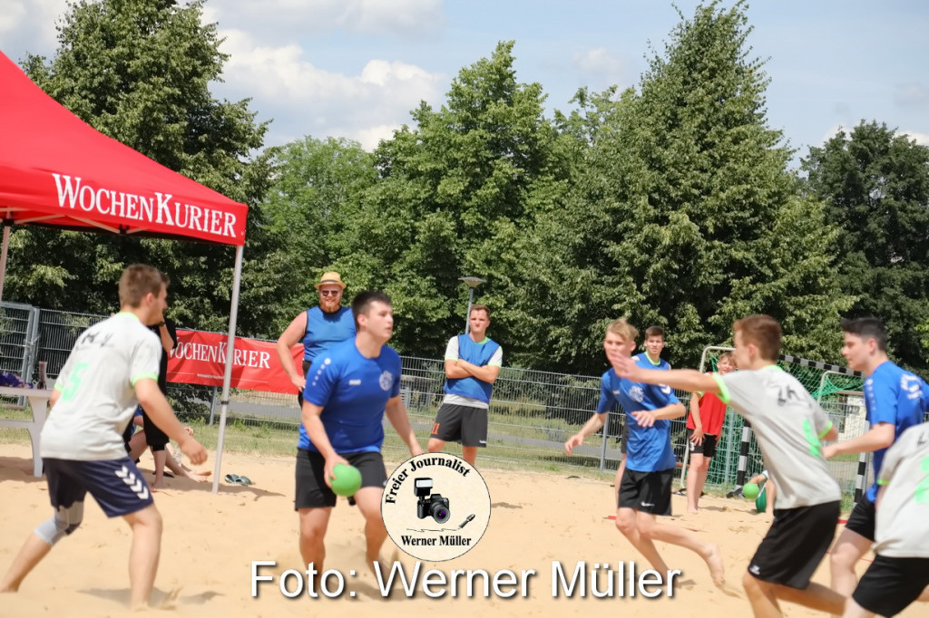 2022-06-12-WM-01658676f7c7b047a7d0.jpg
