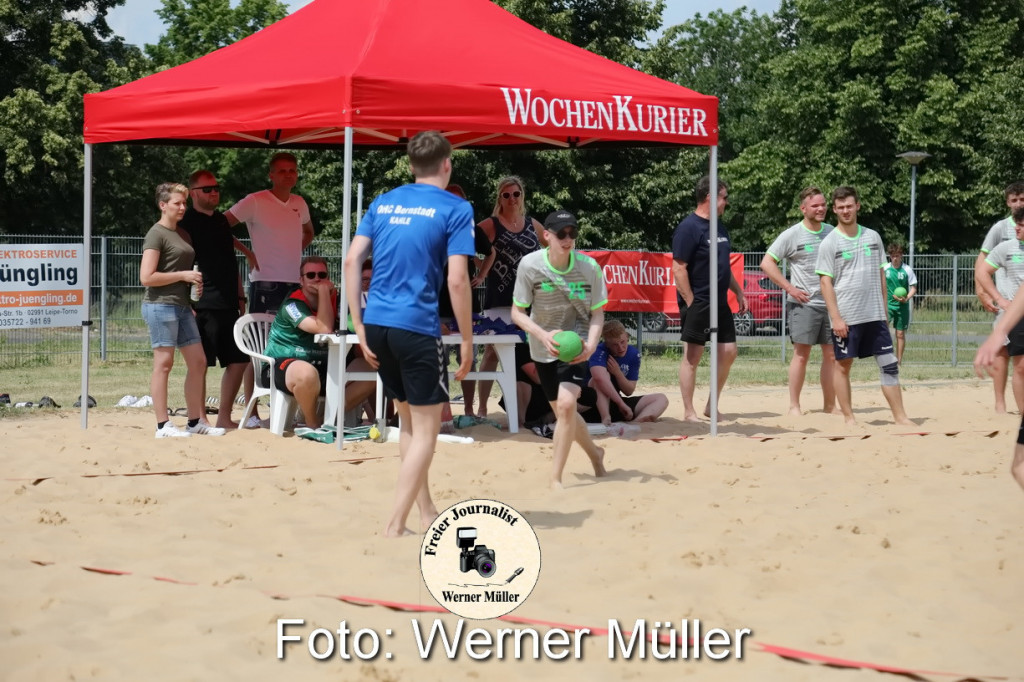2022-06-12-WM-03420ad5daaf94385fde.jpg