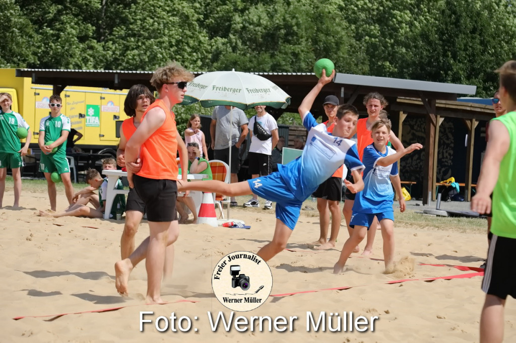 2022-06-12-WM-0462dd0543ca8bba121c.jpg