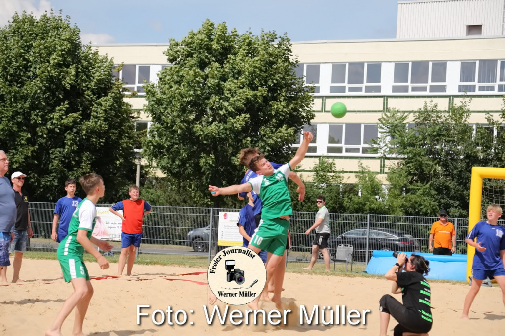 2022-06-12-WM-05675f763aa412e178a7.jpg