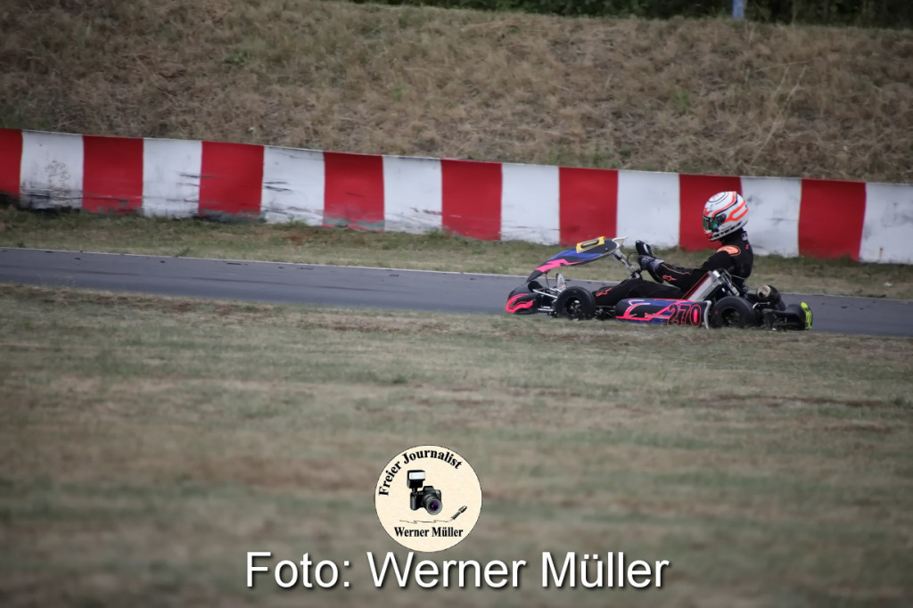 2022-07-05-WM-6416fa7090832db77ea.jpg