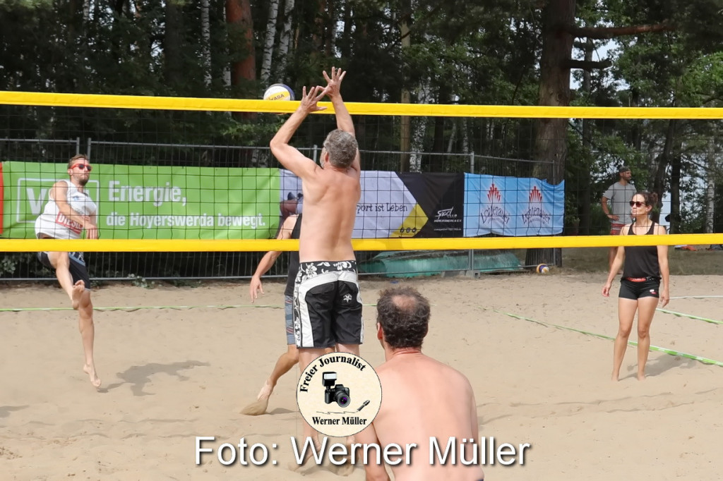 2022-07-23-WM-254df163704ccea5aa7.jpg
