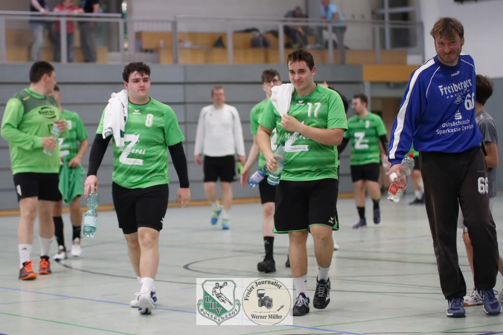 2022-10-30 Landskron Pokal LHV Hoyerswerda II in grn - SSV Lommatzsch  in schwarz 29:24 (15:14)Foto: