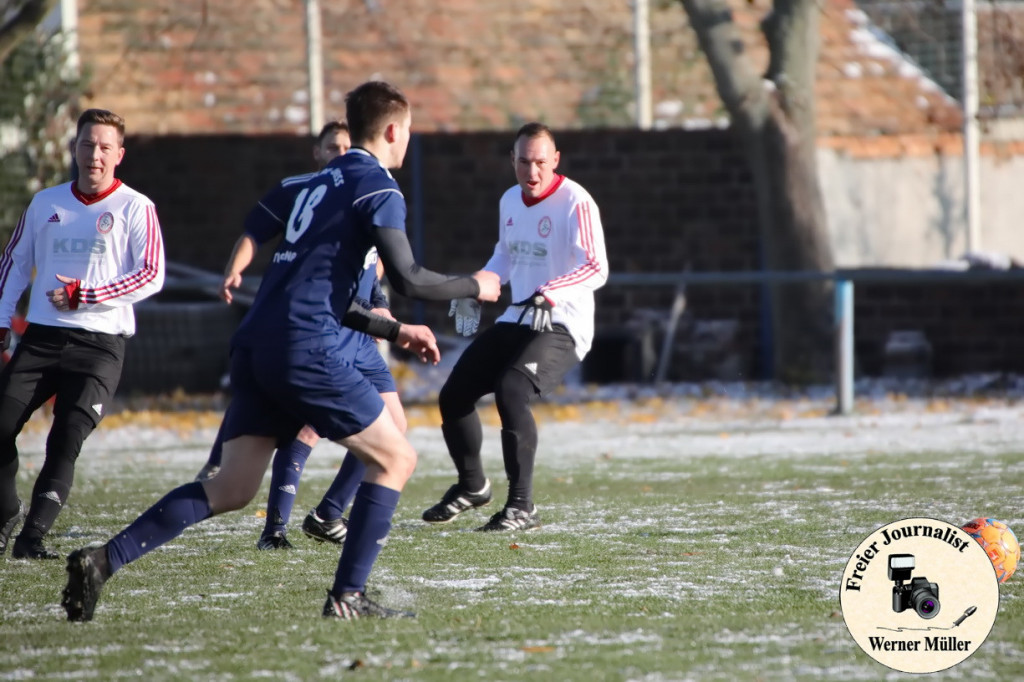 2022-11-19DJK Blau-Wei Wittichenauin blau - TSV Wachau in wei 4:0 (1:0) Foto: Werner Mller