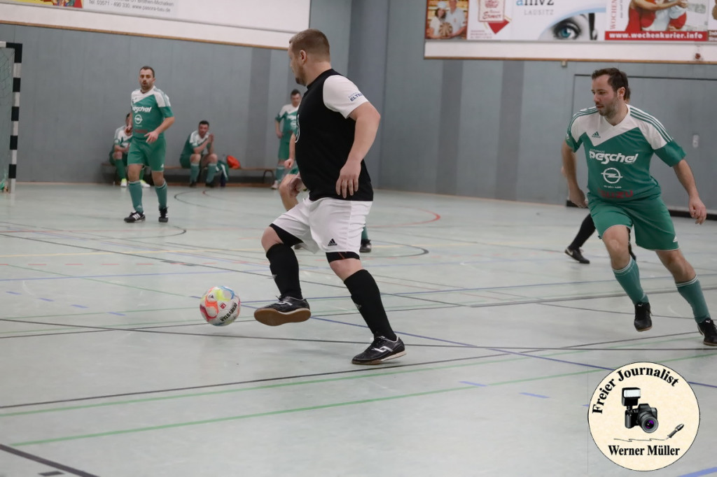 120105718afd04b21aad.jpg