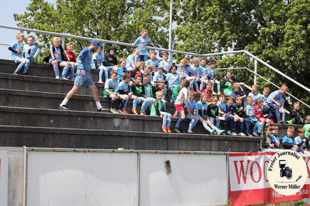2023-05-20 Die Fuballschule des VfL Bochum 1848 zu Gast beim Hoyerswerdaer FC Foto: Werner Mller
