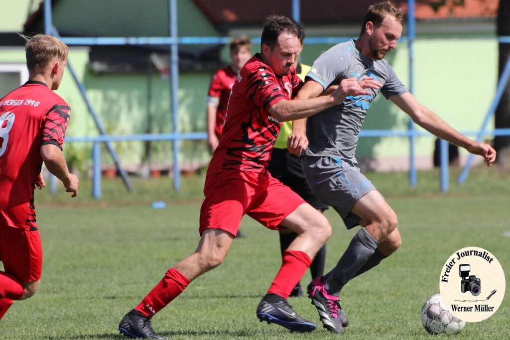 2023-08-26 Spg Oling Skaska DJK Wittichenau II in grau  - LSV  Bergen in rot 0:6 (0:2) Foto: Werner Mller