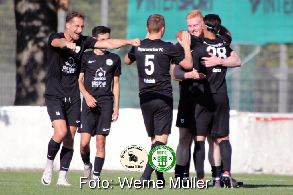 2023-09-16 Hoyerswerdaweer FC I in schwarz - SV Wesenitztal in grn 3:1 (1:0)Foto: Werner Mller