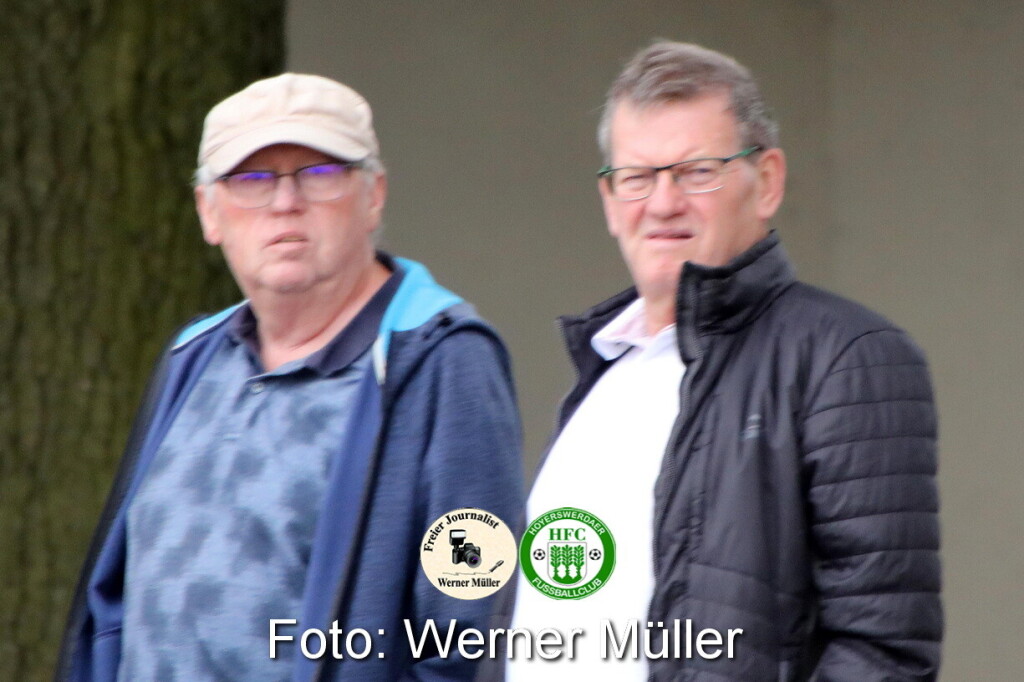2023-10-07 Hoyersweredaer FC II in grn -  SV Aufbau Deutschbasleitz in blau5:0 (2:0)  Foto: Werner Mller
