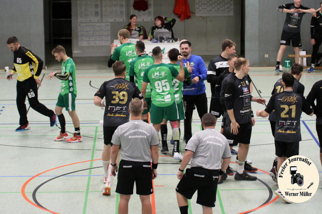 2023-10-28 LHV Hoyerswerda in grn-HVO Cuinewalde in schwarz26:26 (12:10)Foto: Werner Mller